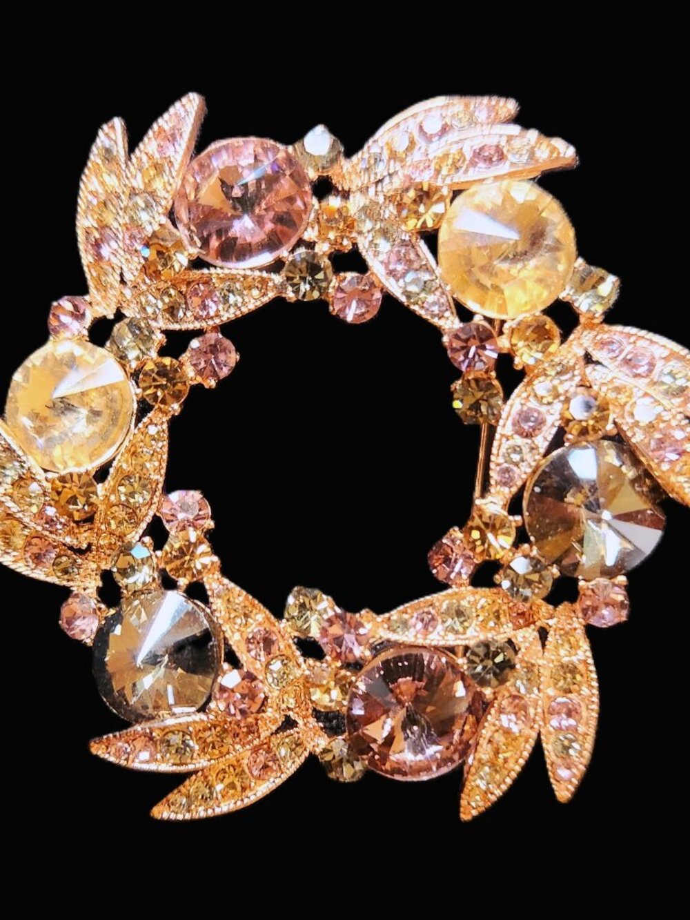 PINK & CHAMPAGNE Brooch Pin ROSY Gold Tone GIFT-BOXED NEW